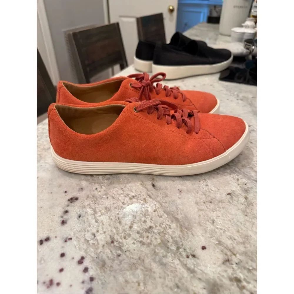 Cole Haan Grand 0.S Orange Suede Sneakers sz 10-1/2